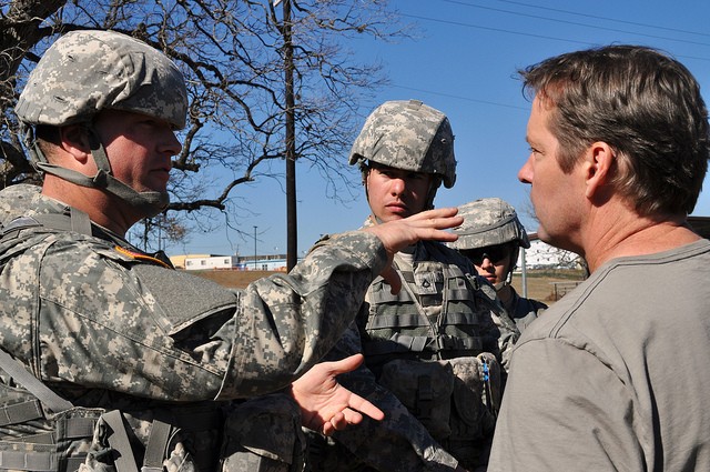 D.B. Sweeney says thanks to servicemembers at Joint Base San Antonio