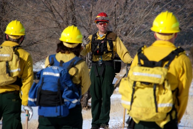 Fort Carson hosts wildfire training