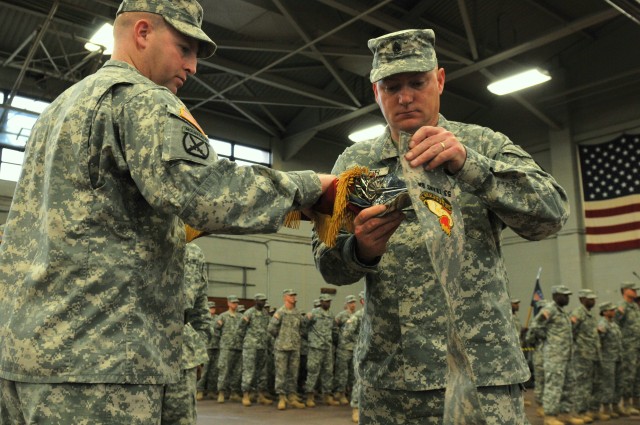 7th Sustainment Brigade 'Resolute Warriors' case colors for deployment ...