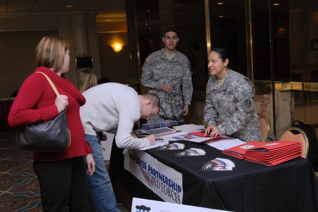 Soldiers Reintegrate at the &quot;Las Vegas of the East&quot;