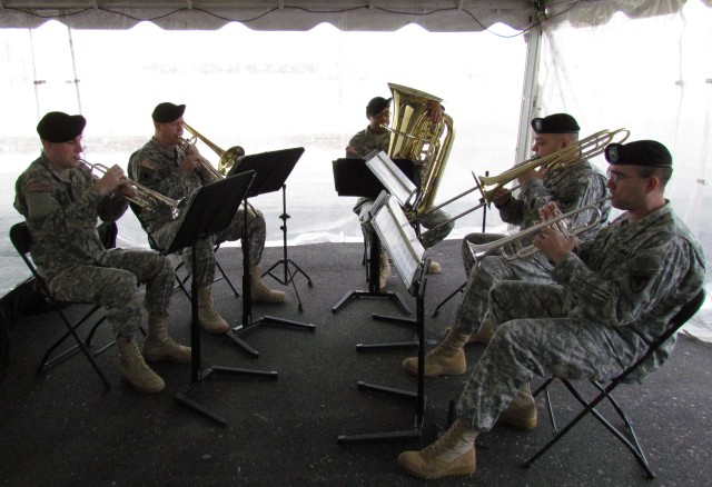 BRASS TUNES