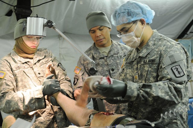 Medical troops hone skills with innovative, rapidly deployable setup