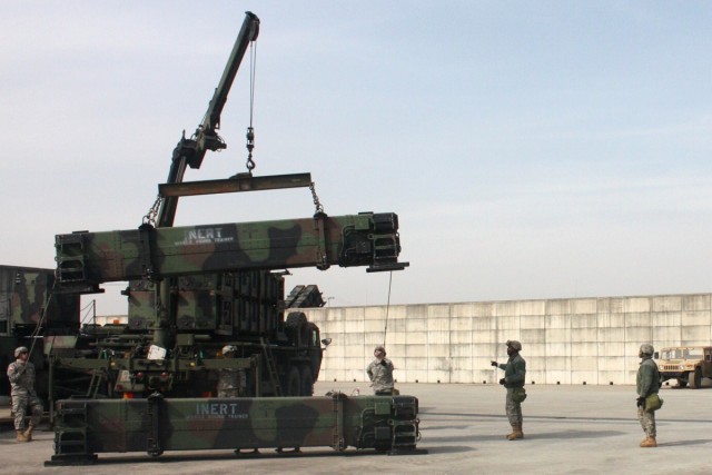 ROK, U.S. Air Defense Artillery units train together