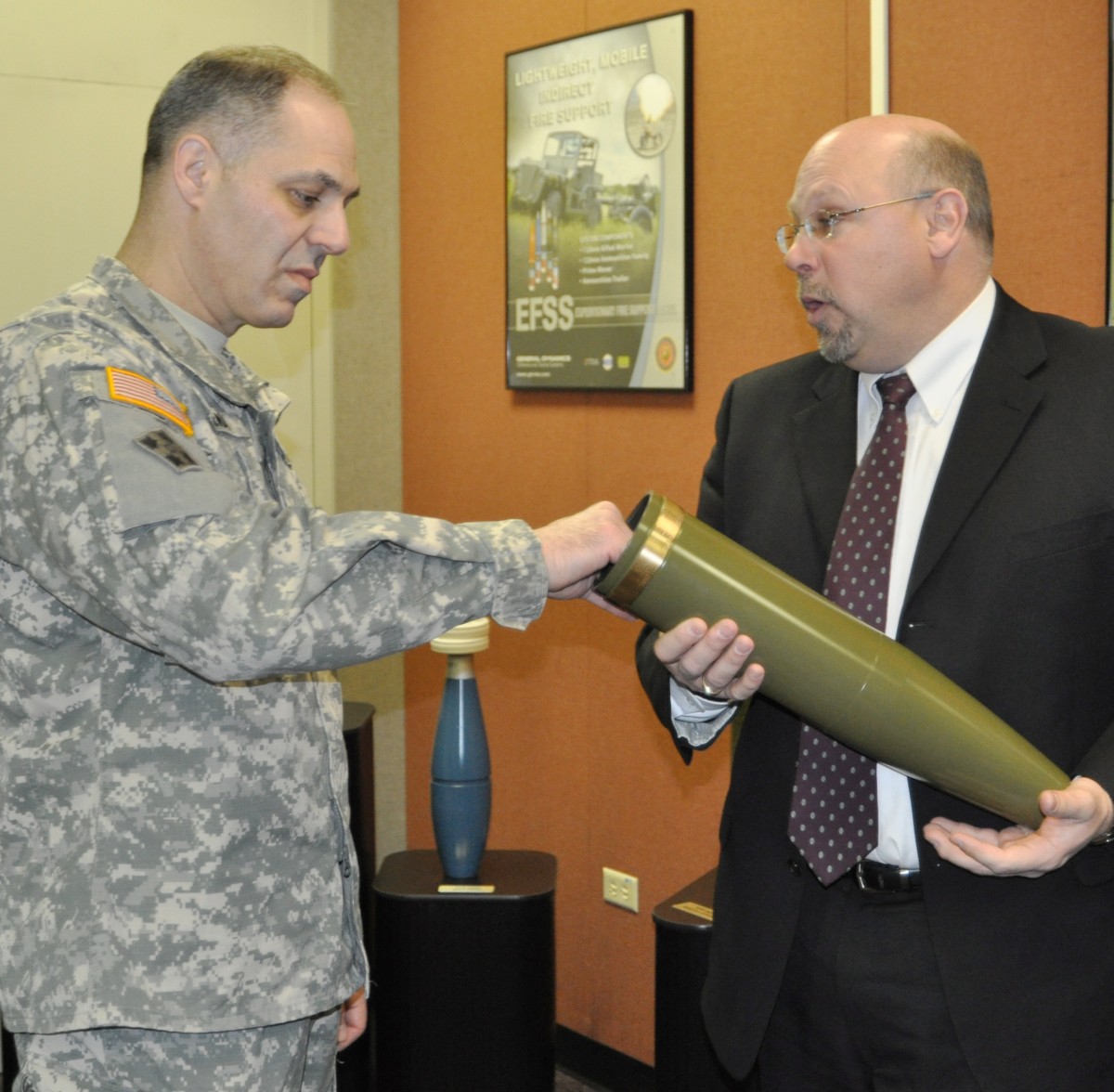 Jmc Commanding General Visits Scranton Army Ammunition Plant Article The United States Army