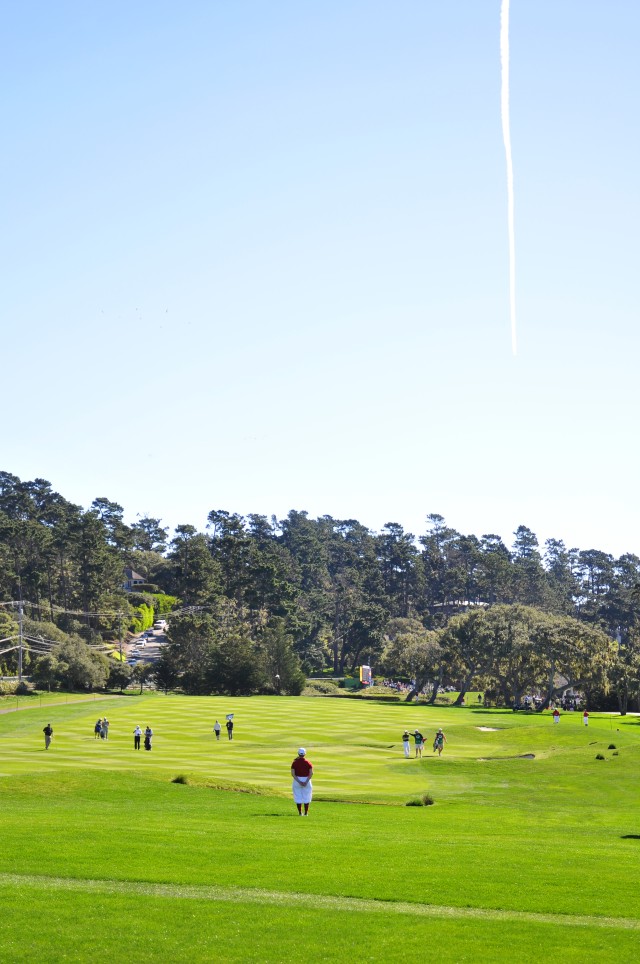 Service members tend pin at AT&amp;T Pebble Beach National Pro-Am