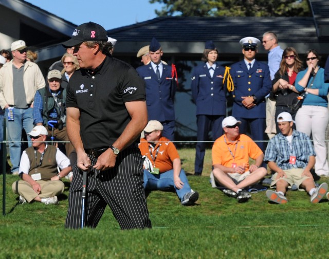 Service members tend pin at AT&amp;T Pebble Beach National Pro-Am