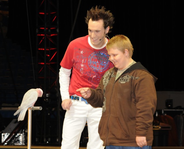 Fort Bragg Families enjoy a night at the circus