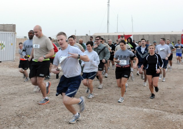 Base in southern Iraq hosts Austin Marathon