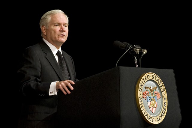 Gates challenges cadets to change Army culture