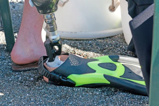 Wounded Warriors take to the waters of Gauntanamo Bay