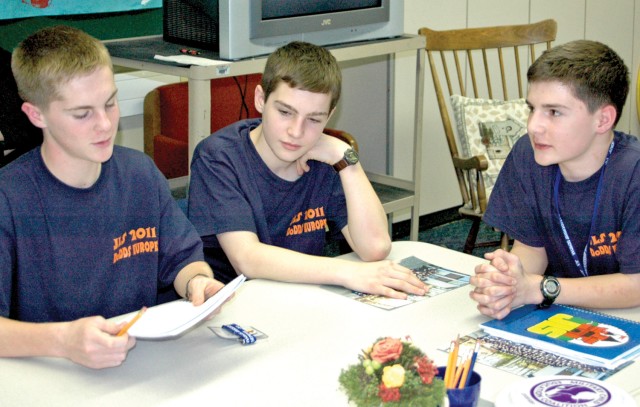 Middle School students gain new skills, inspiration at DoDDS-Europe leadership seminar