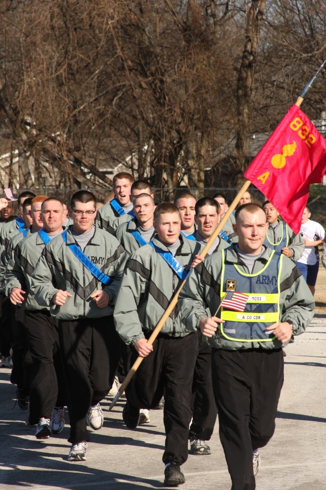 Community runs to show support for wounded warriors