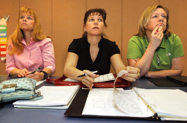 Parents to debate school redistricting plan