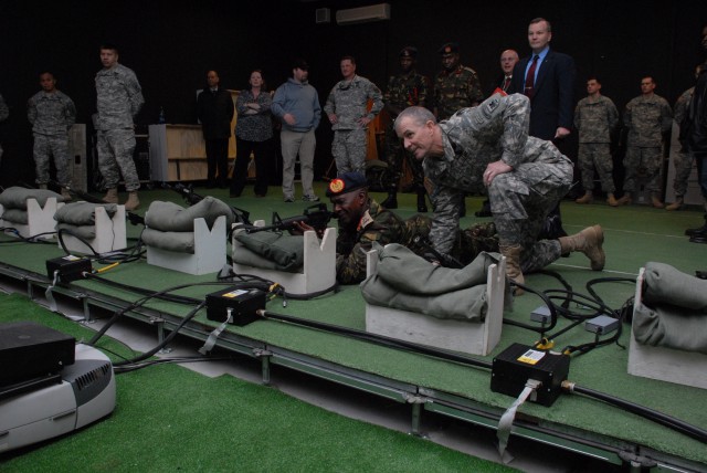 Kenyan Army Commander visits U.S. Army Africa