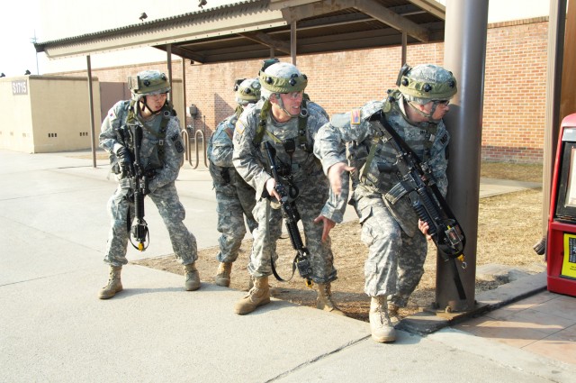 Full Spectrum Operations&#039; battle drills, plans aim to save lives
