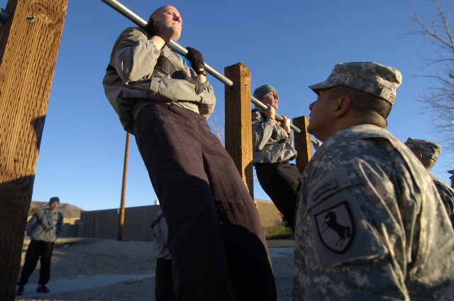 Blackhorse Troopers take plunge into Pre-Ranger course