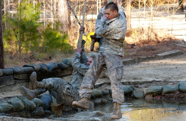 Pre-Ranger Course at Fort Bragg provides competition to challengers
