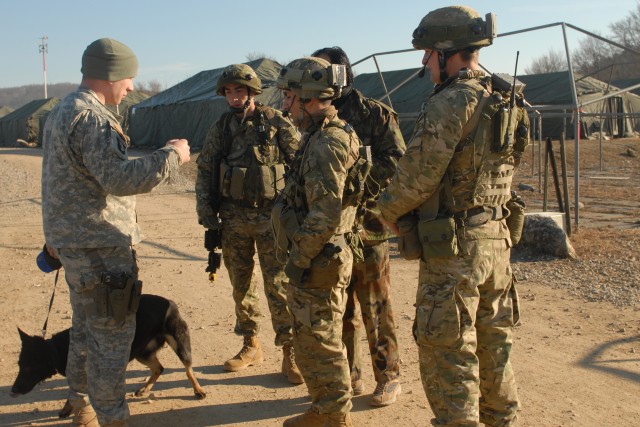 Working dog teams bring new resource to Georgian troops