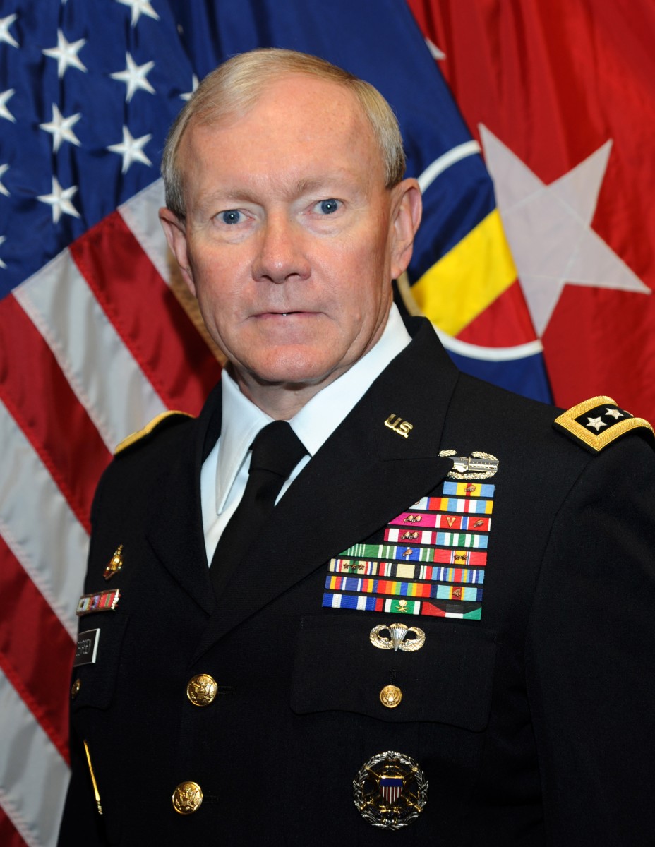 Gen. Martin Dempsey, TRADOC commander, departs to 37th Chief of