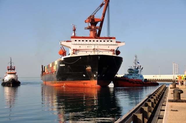 MV Virginian helps with Responsible Drawdown of Iraq