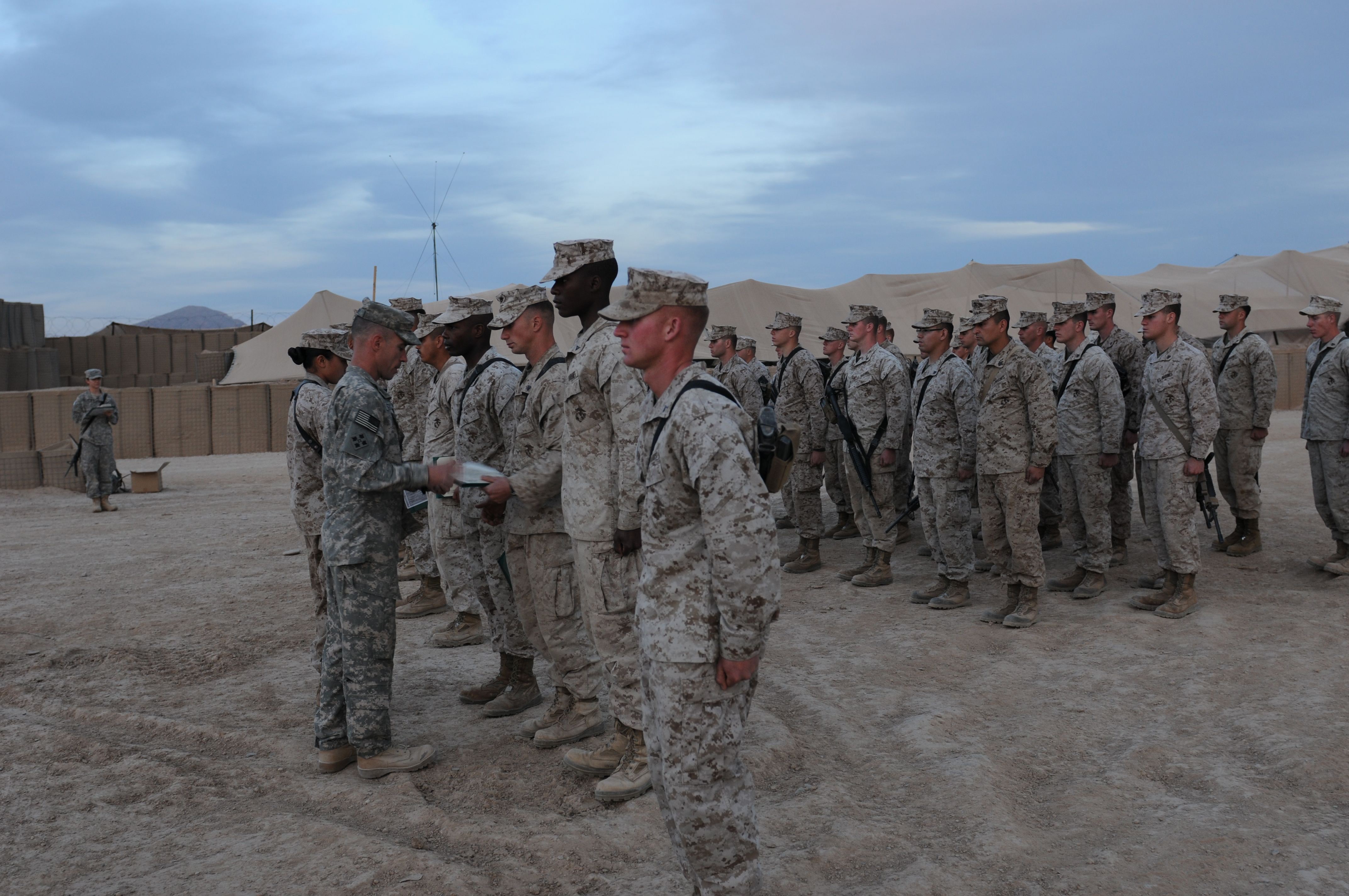 Marines, Army combine efforts at FARP | Article | The United States Army