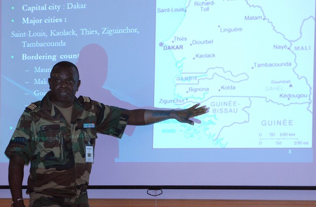 Senegalese officers exchange information with CALL