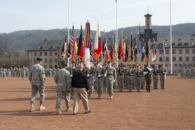 Lt. Gen. Hertling formally assumes command of USAREUR