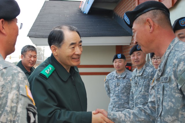 South Korean Army Visit to CASCOM