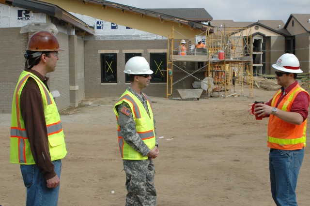 FORSCOM band commander reaches out to unit&#039;s new hometown community