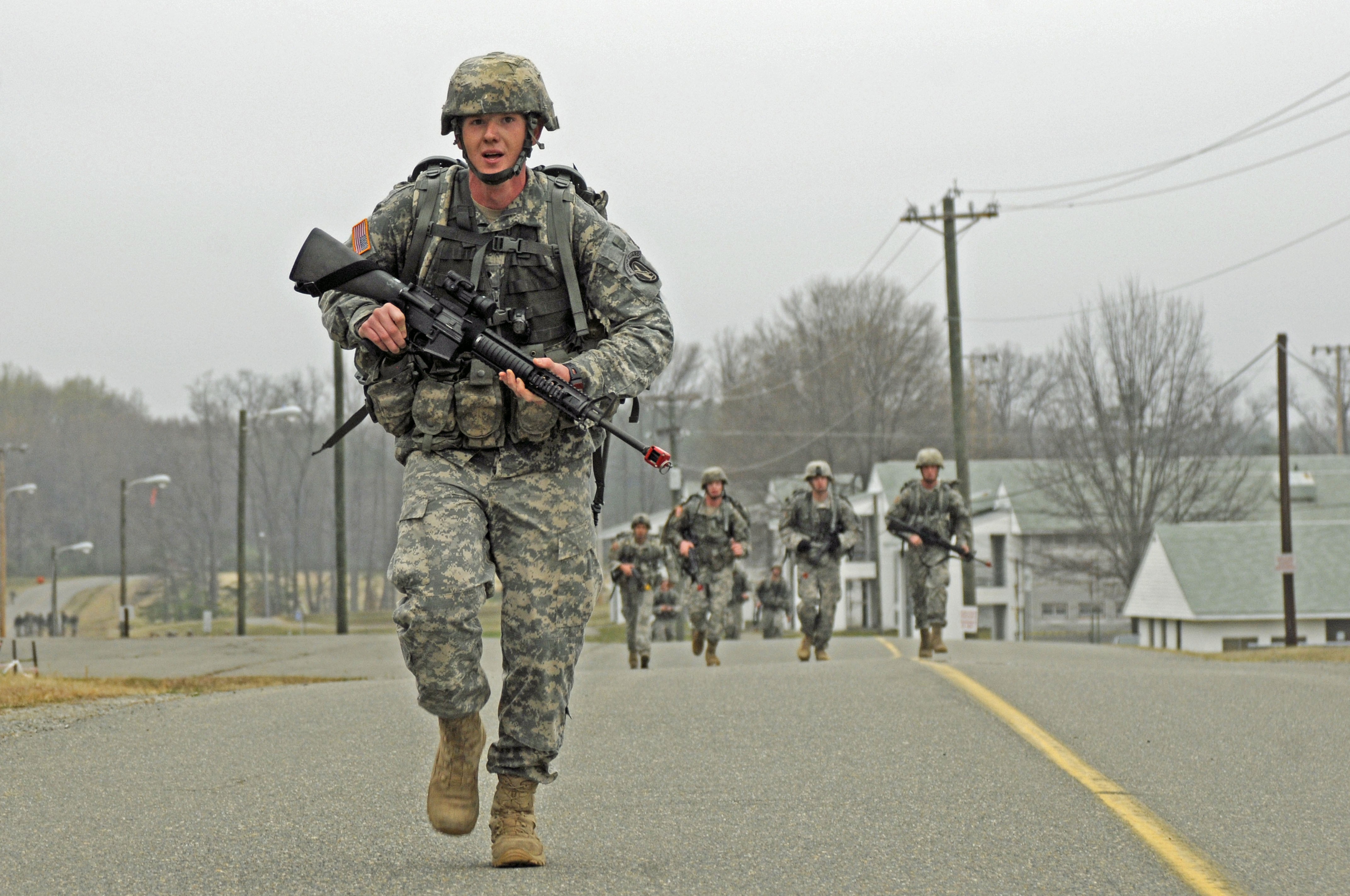 Old Guard Infantrymen Earn Eib Article The United States Army 1946