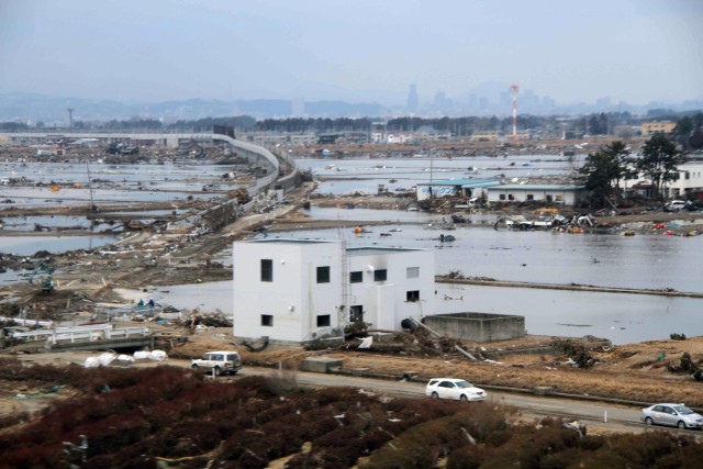 Army, Marines dig out Japan in combined, joint effort