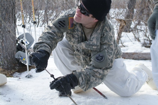 Leaders learn cold weather skills