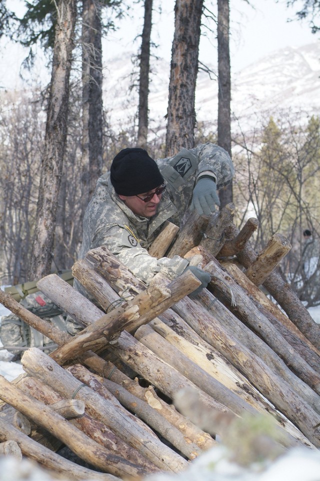 Leaders learn cold weather skills