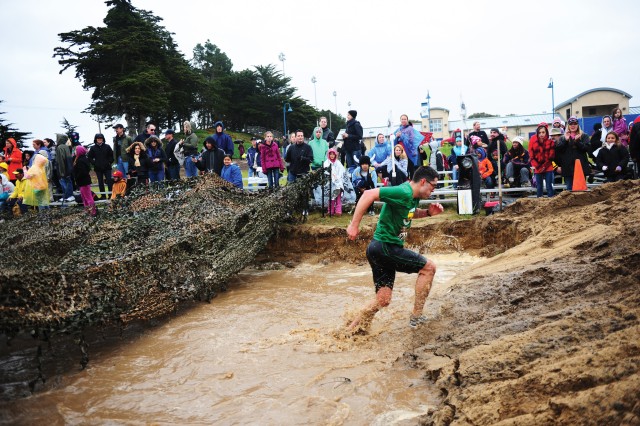 Runners get dirty during Big Sur Mud Run 2011 