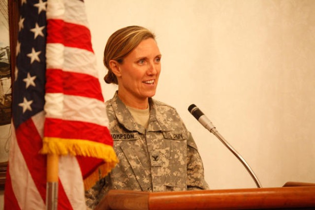 Luncheon salutes women&#039;s military service