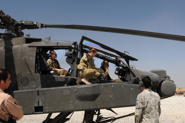 Afghan Air Force discusses partnership with TF Thunder