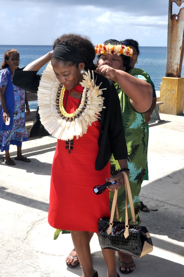 Diplomats visit islands