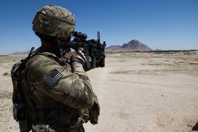 Special Forces, Afghan Police patrol western Kandahar