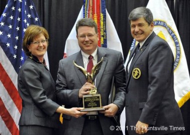 AUSA DA Civilian of the Year - Redstone Chapter Award Recipient