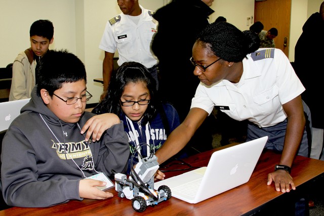 West Point Cadets showcase tech skills at expo