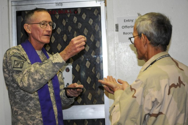 Catholic chaplain tends to deployed flock