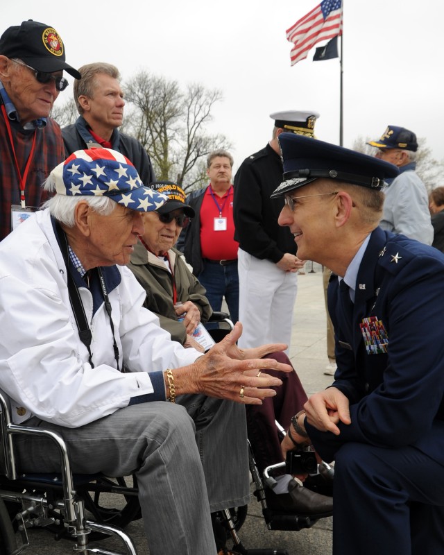 Jones greets Honor Flight veteran