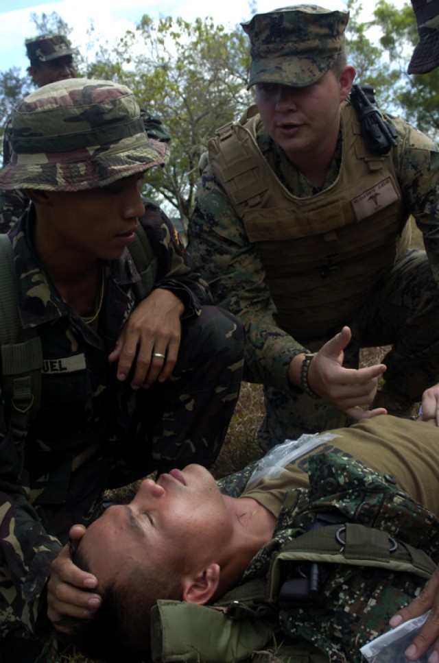 Philippine army soldier learns to treat chest wound