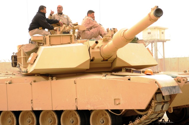 Iraqi Army Soldiers learn how to operate, maintain M1A1 tanks 