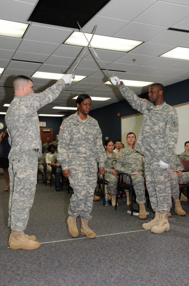 Aeromedical Research Laboratory hosts 1st NCO induction 