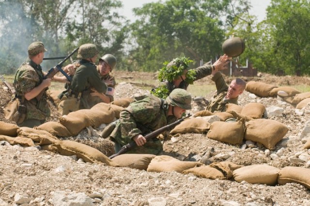 Volunteers reenact World War II during American Heroes 2011