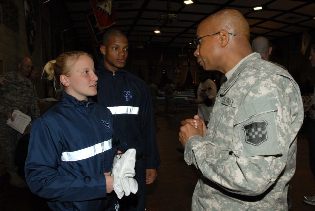 Army Reserve, Merchant Marine Academy re-affirm partnership during Career Night