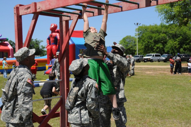 Children&#039;s Festival fun for the whole Family