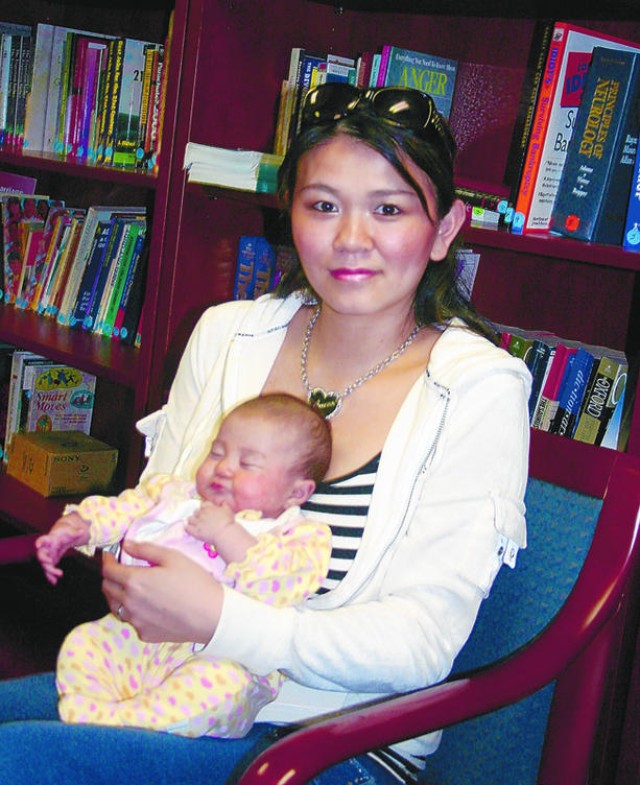 Meade ACS gives aid to repatriated family after Japan disaster