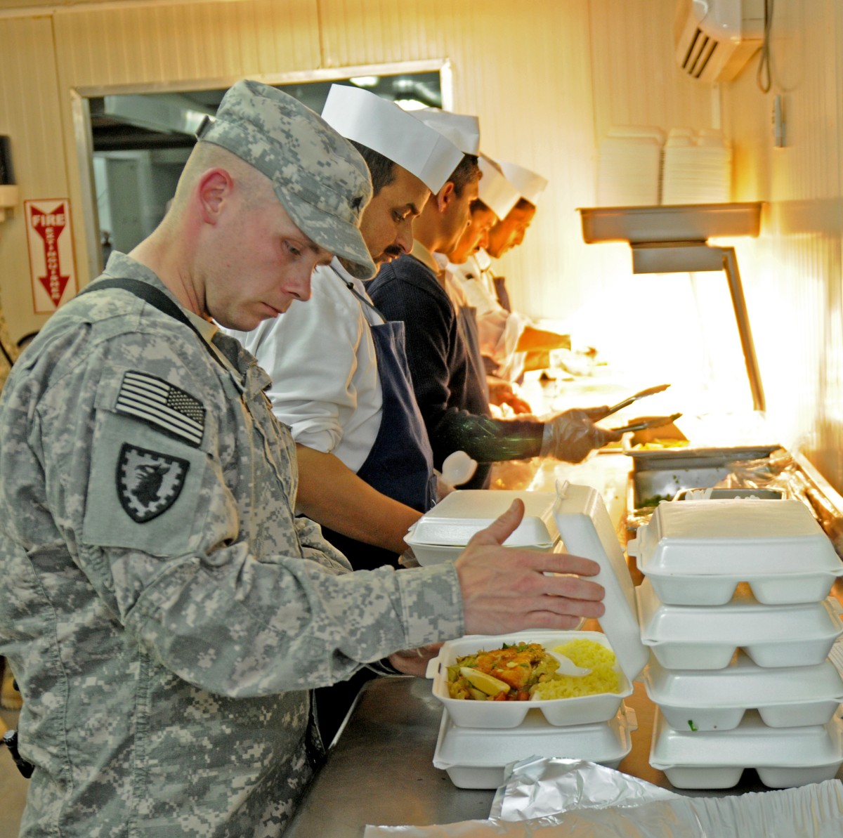 NCO improves detainee food program | Article | The United States Army